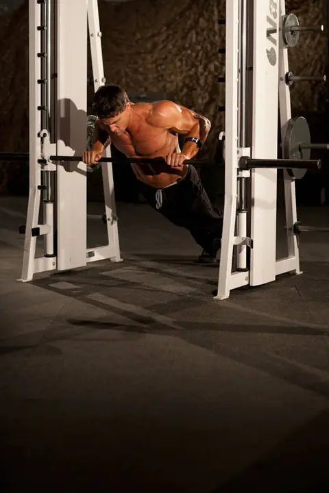 Incline Push-Up Medium — end position