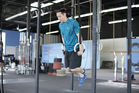 Ring Dip — end position